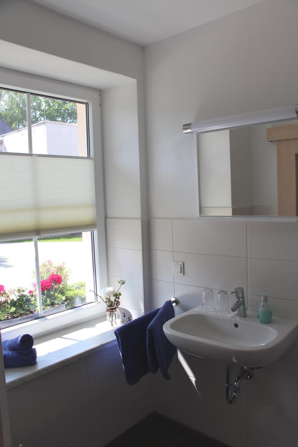 Bathroom, Decorative detail