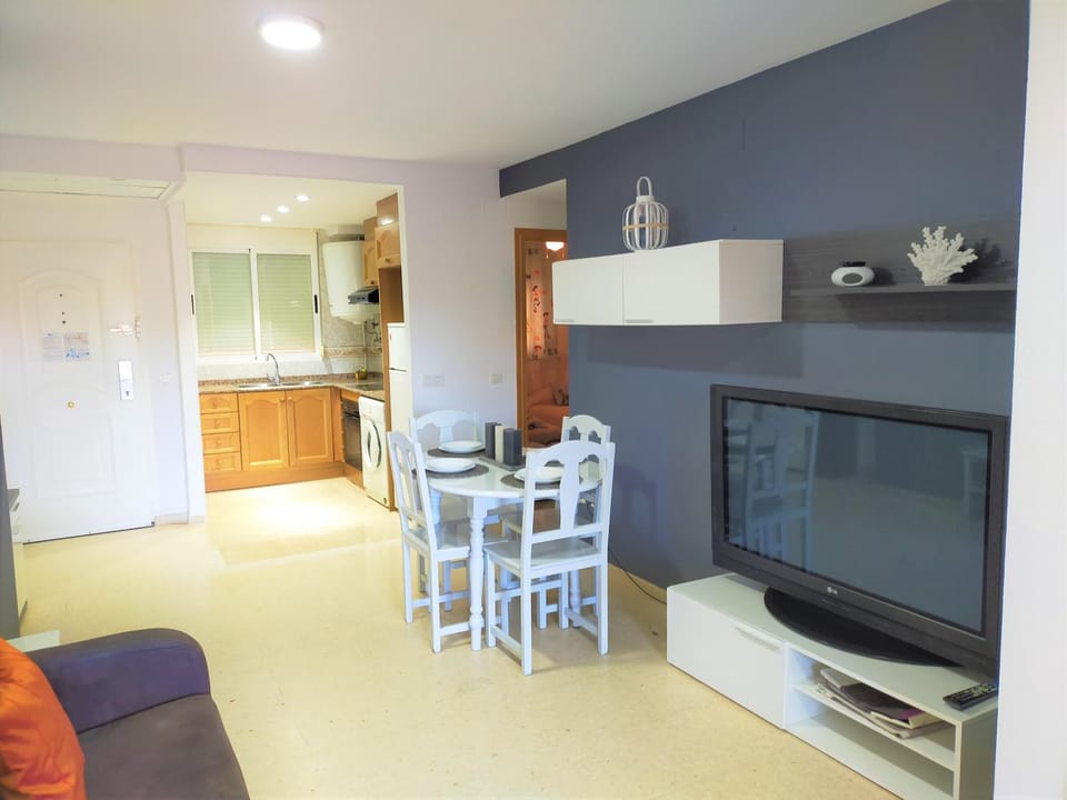 TV and multimedia, Living room, Dining area