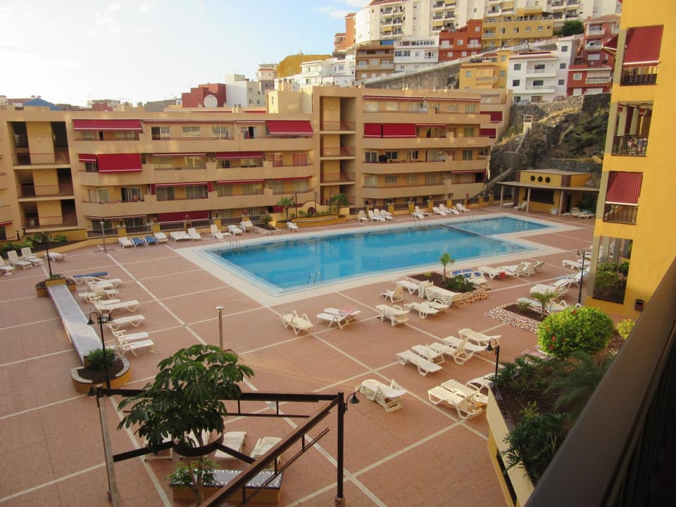 Balcony/Terrace, Pool view