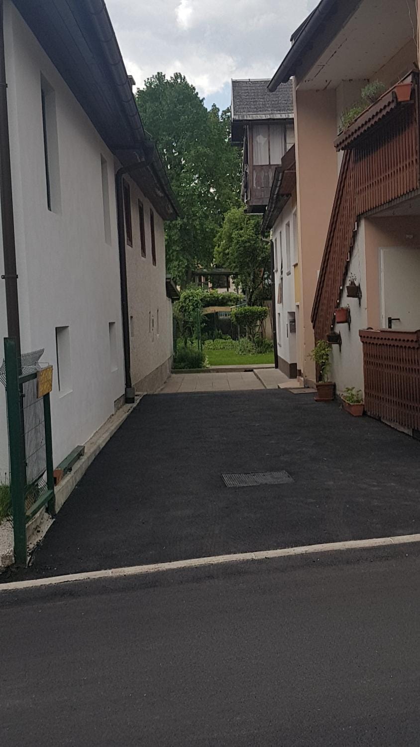 Property building, Facade/entrance, Neighbourhood