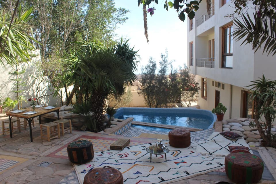 Property building, Restaurant/places to eat, Swimming pool