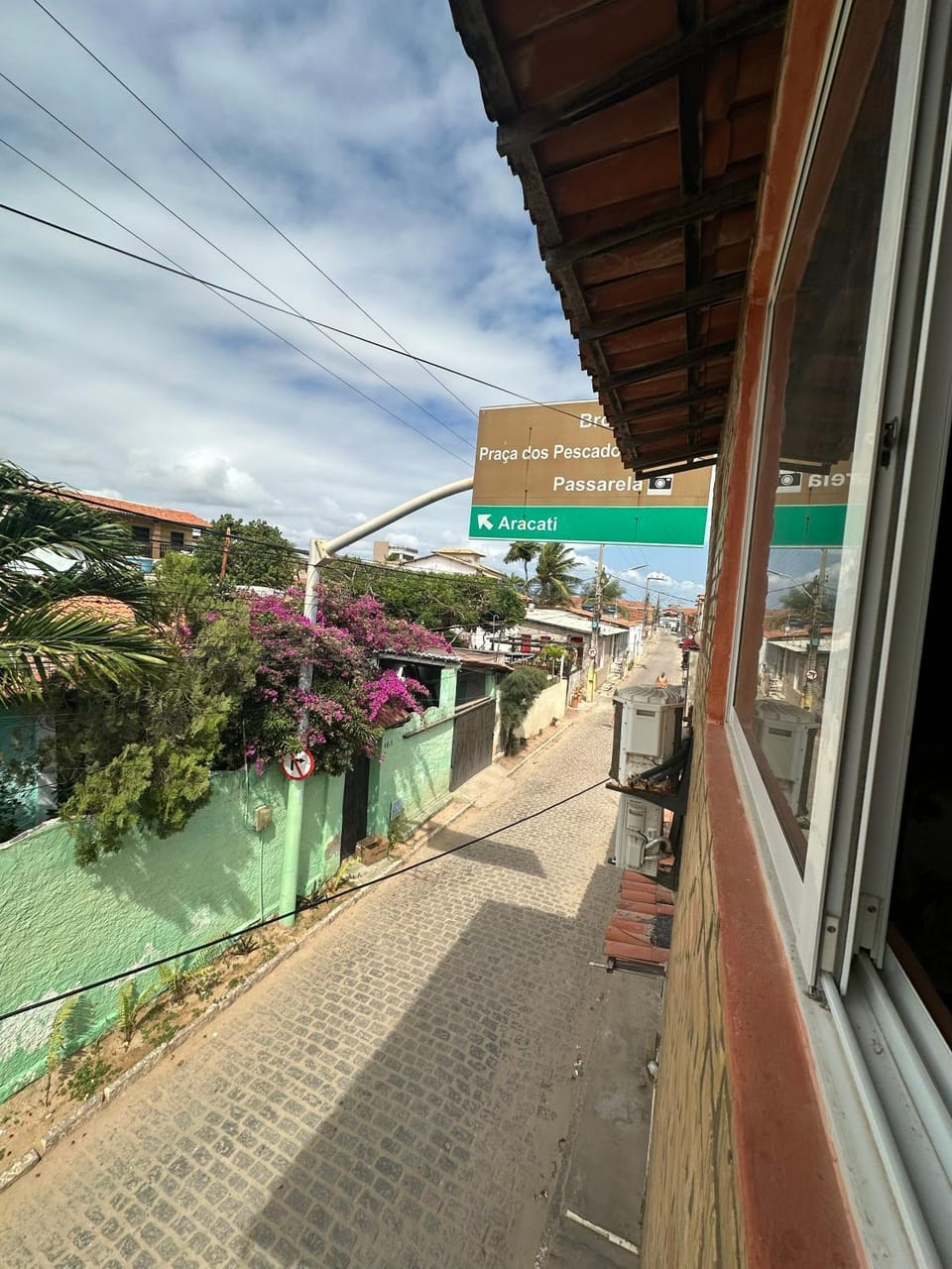 Day, Street view