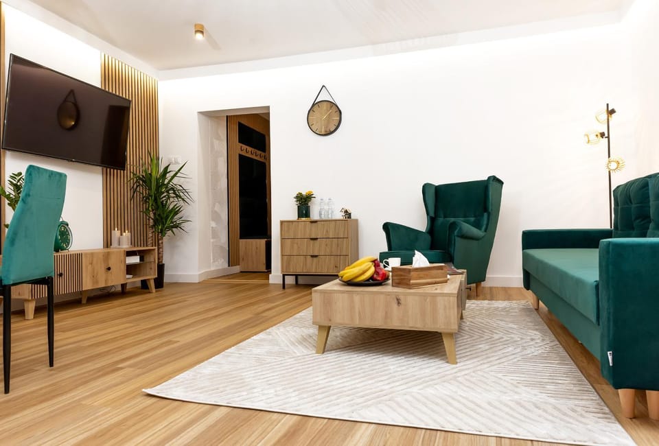 TV and multimedia, Living room, Photo of the whole room, Seating area