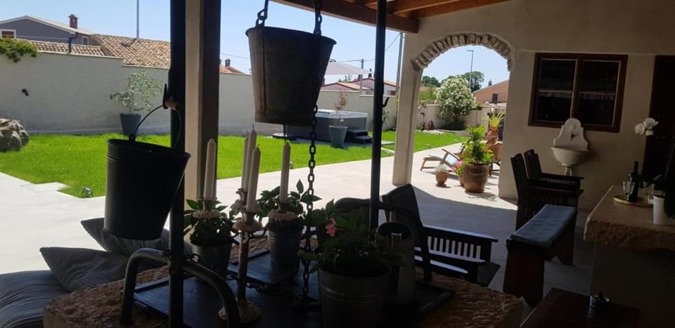 Rooms & Apartment STELIO Bed and Breakfast in Pula