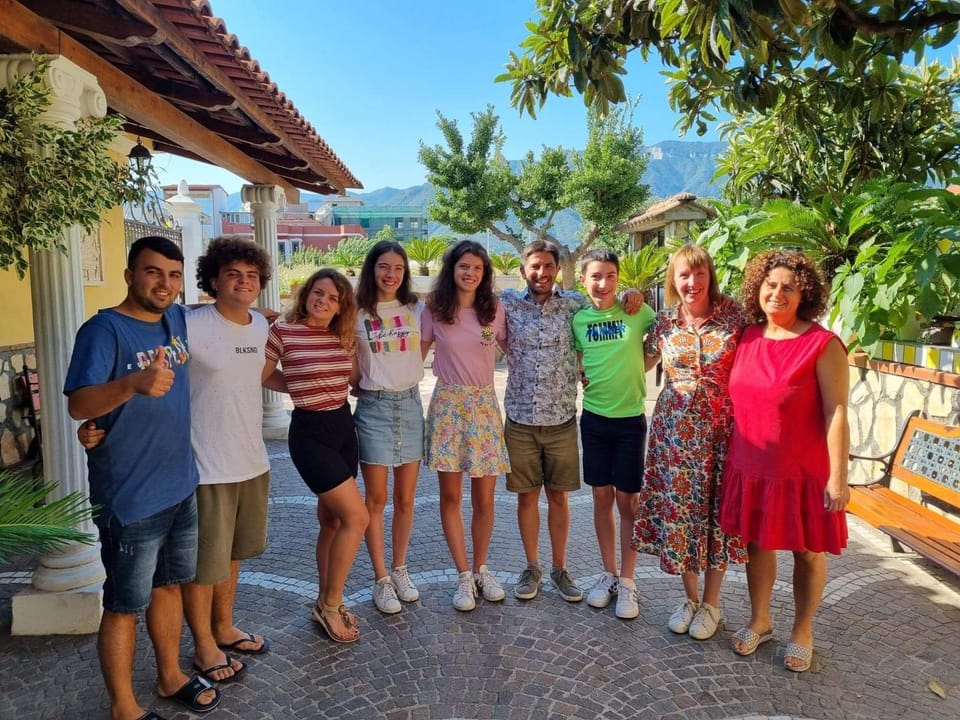 Day, People, group of guests, Family