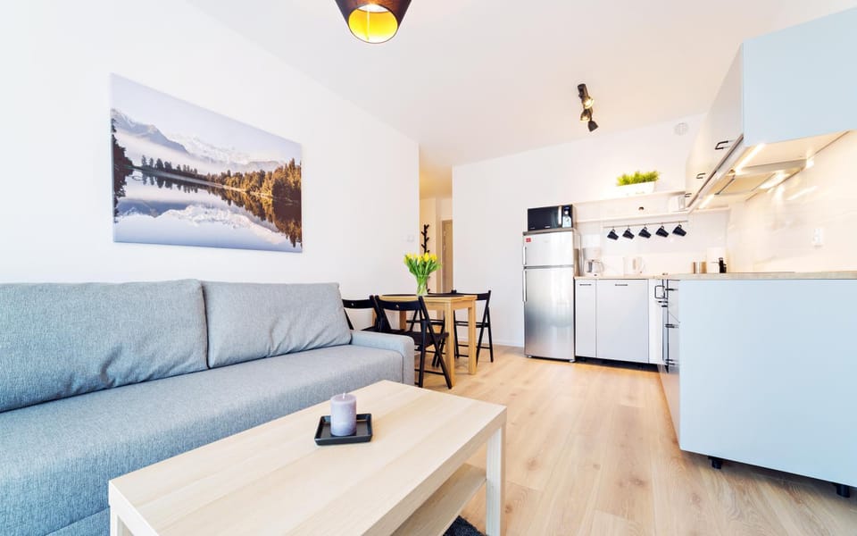 Kitchen or kitchenette, Seating area