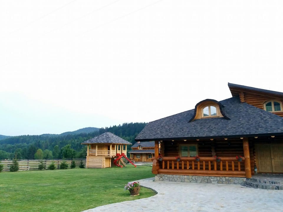Cabana Goralilor House in Romania