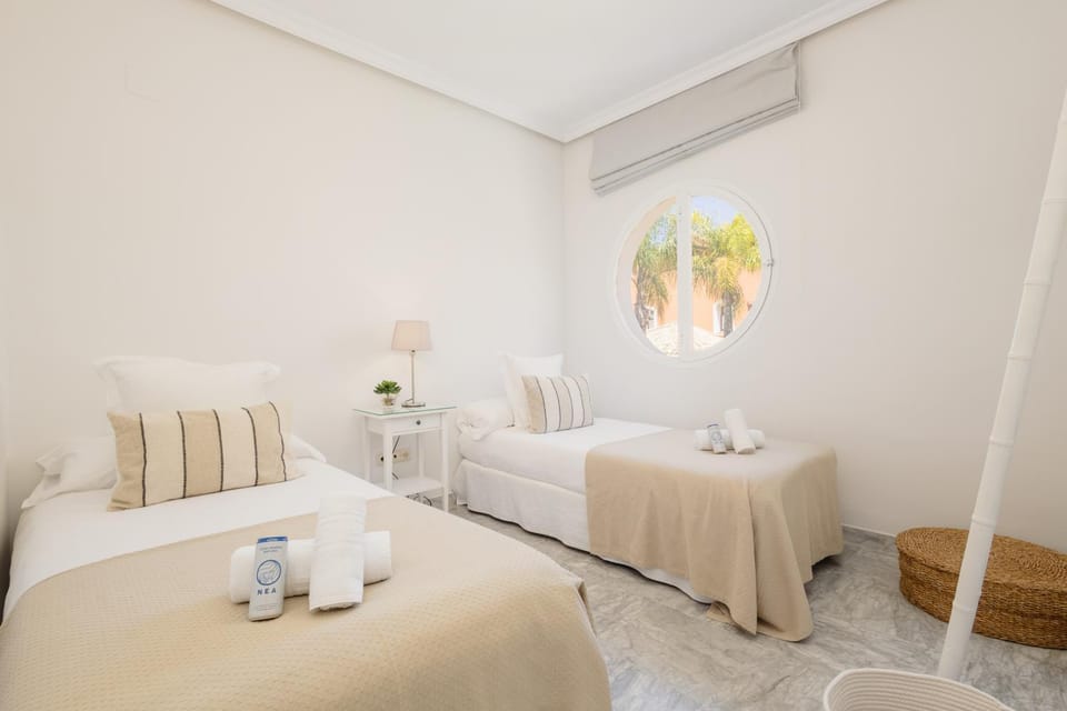 Bed, Bathroom, Photo of the whole room, Bedroom, towels, wardrobe, air conditioner