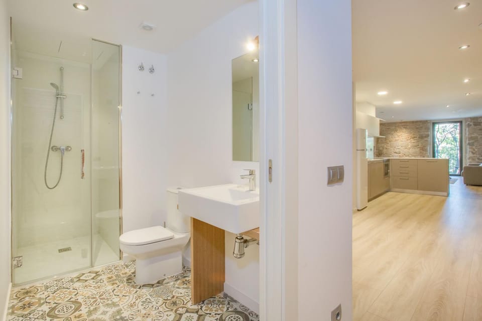 Shower, Toilet, Bathroom