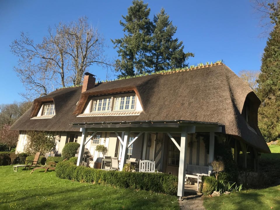 Property building, Garden