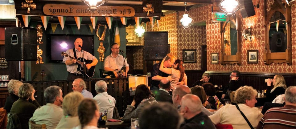 People, Evening entertainment