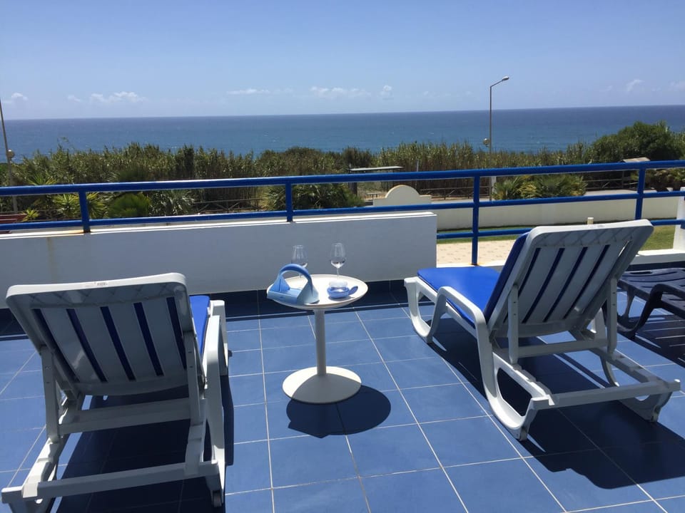 Ericeira Ocean View Apartment Apartment in Ericeira