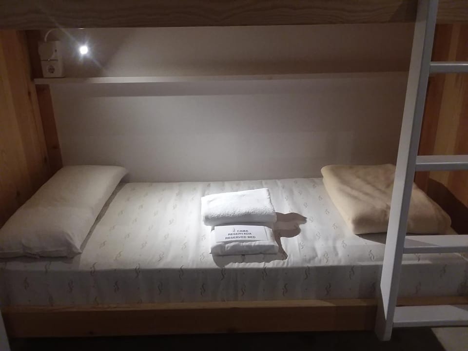 bunk bed