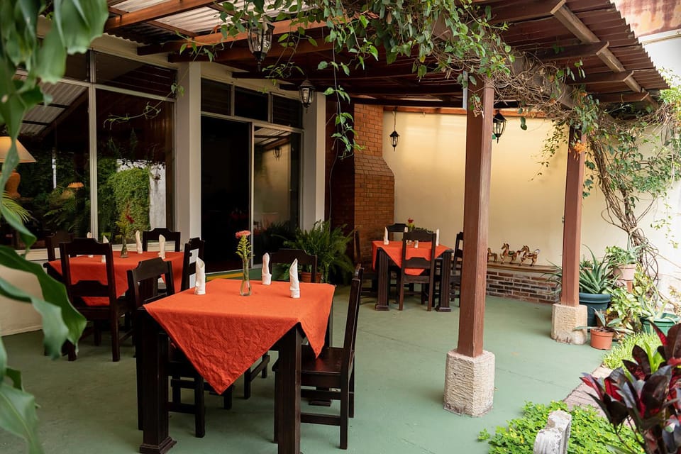 Restaurant/places to eat