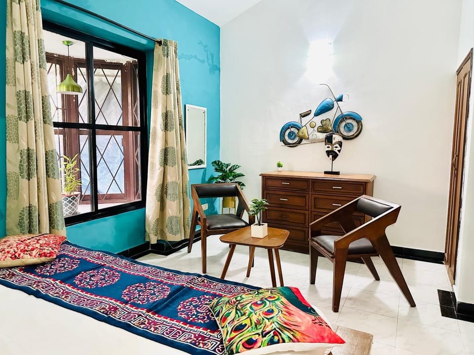 GR Stays - Arpora Duplex 3bhk Villa With Pool I Baga Beach 5 mins Villa in Baga