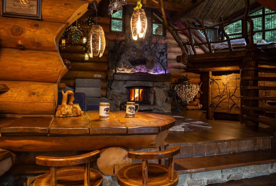 Photo of the whole room, Seating area, Dining area