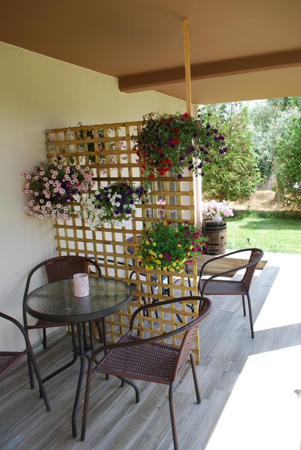 Family house Emerald Apartment in Limenaria