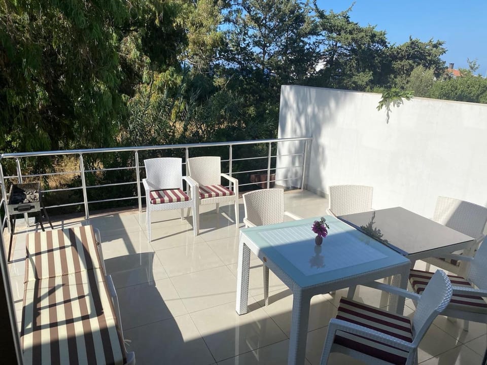 Balcony/Terrace, Balcony/Terrace