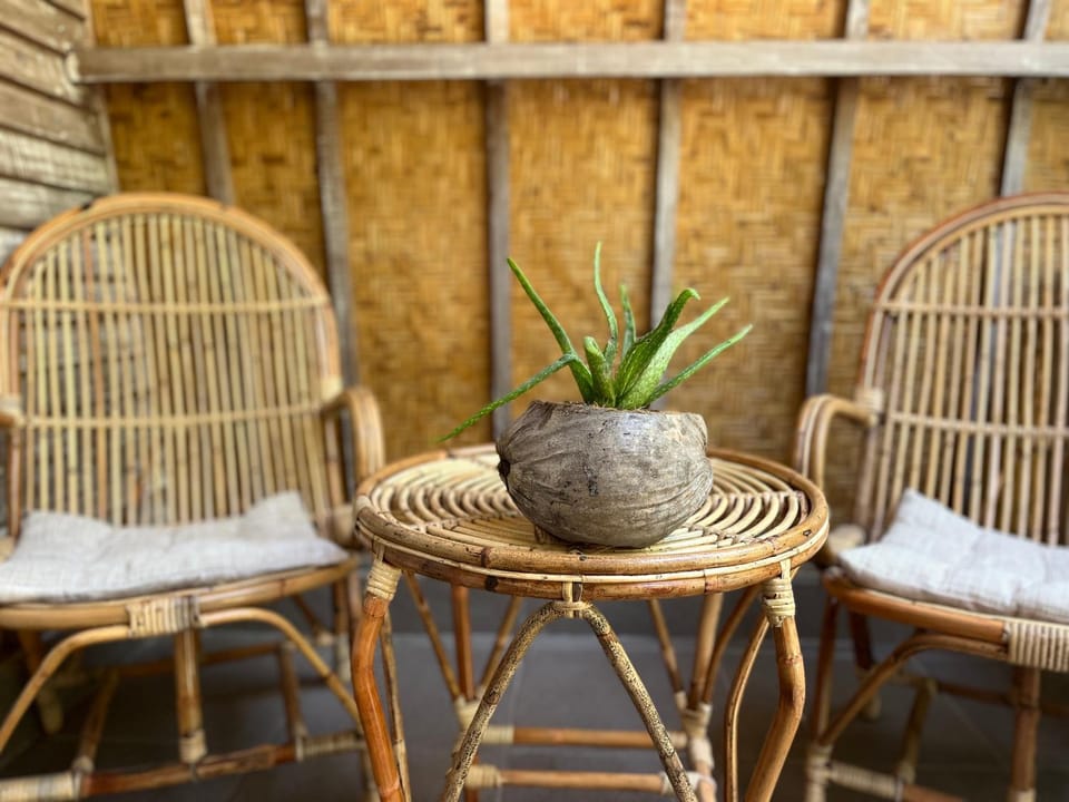 Balcony/Terrace, Decorative detail, Seating area