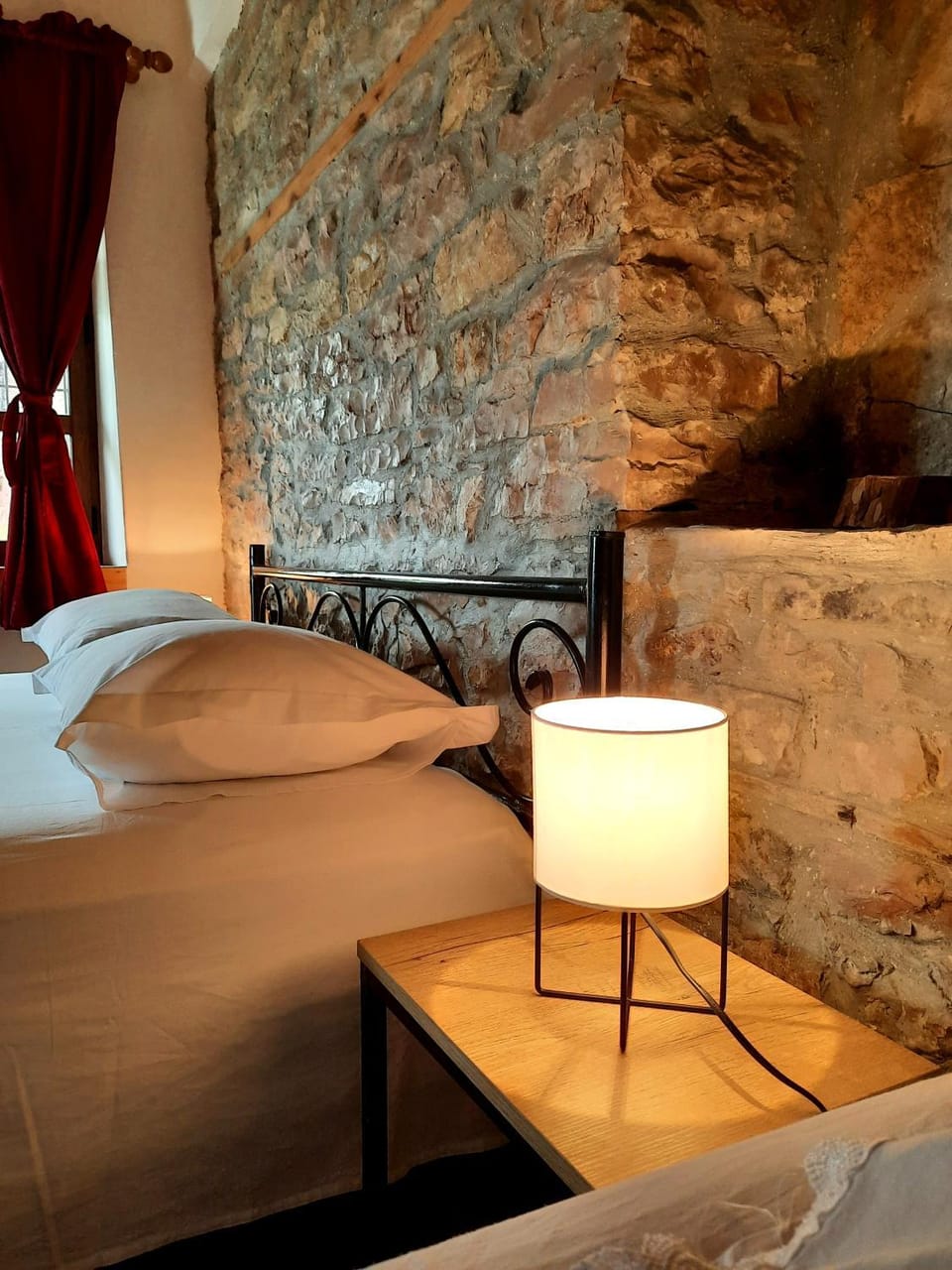 Stone rooms 1850 Bed and Breakfast in Vlorë County, Albania
