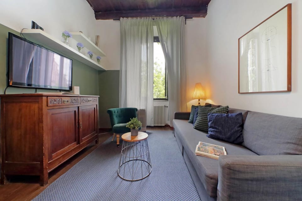 TV and multimedia, Living room, Seating area