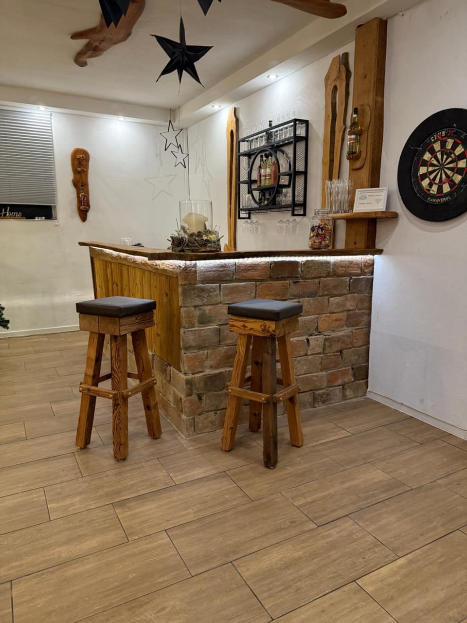 Communal lounge/ TV room