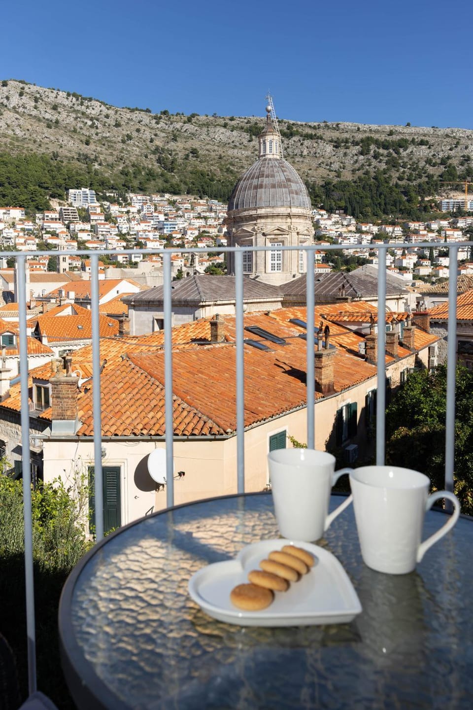 Balcony/Terrace, City view