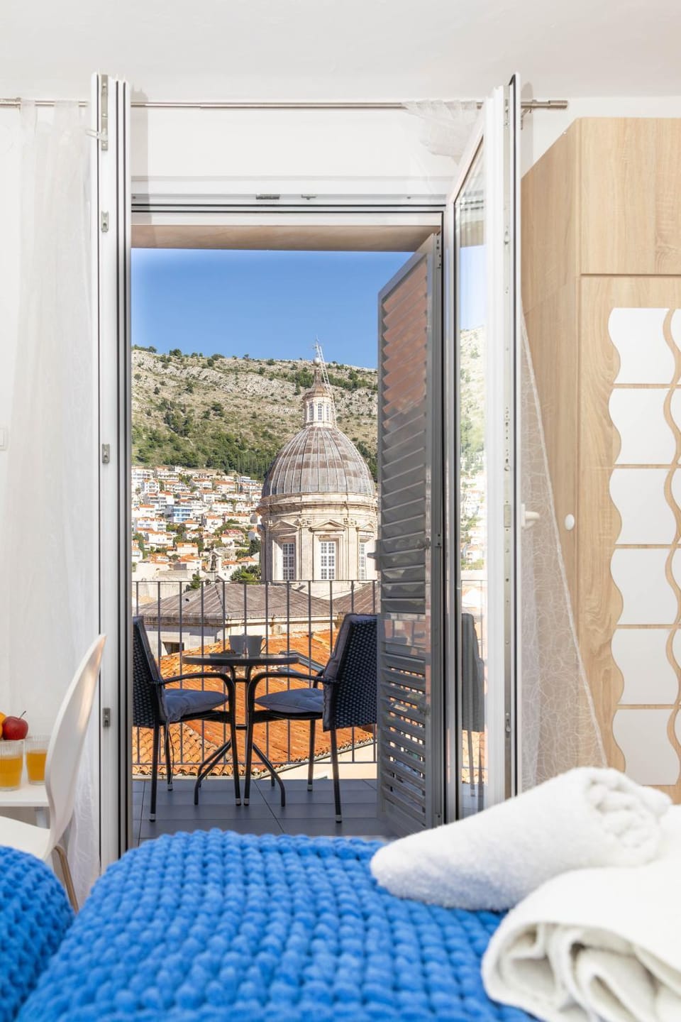 Balcony/Terrace, City view