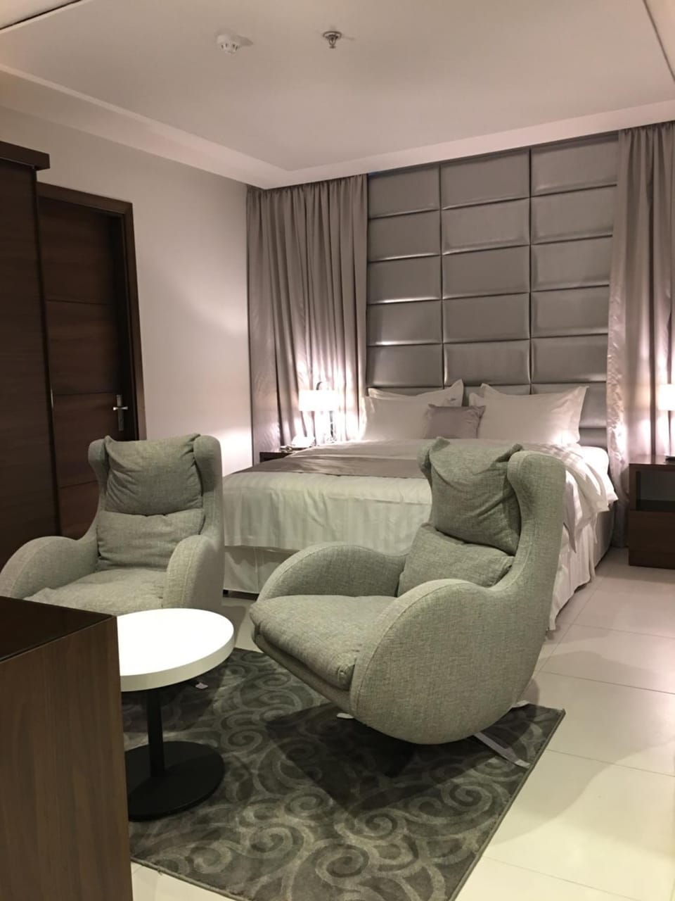 Bathroom, Kitchen or kitchenette, Bedroom