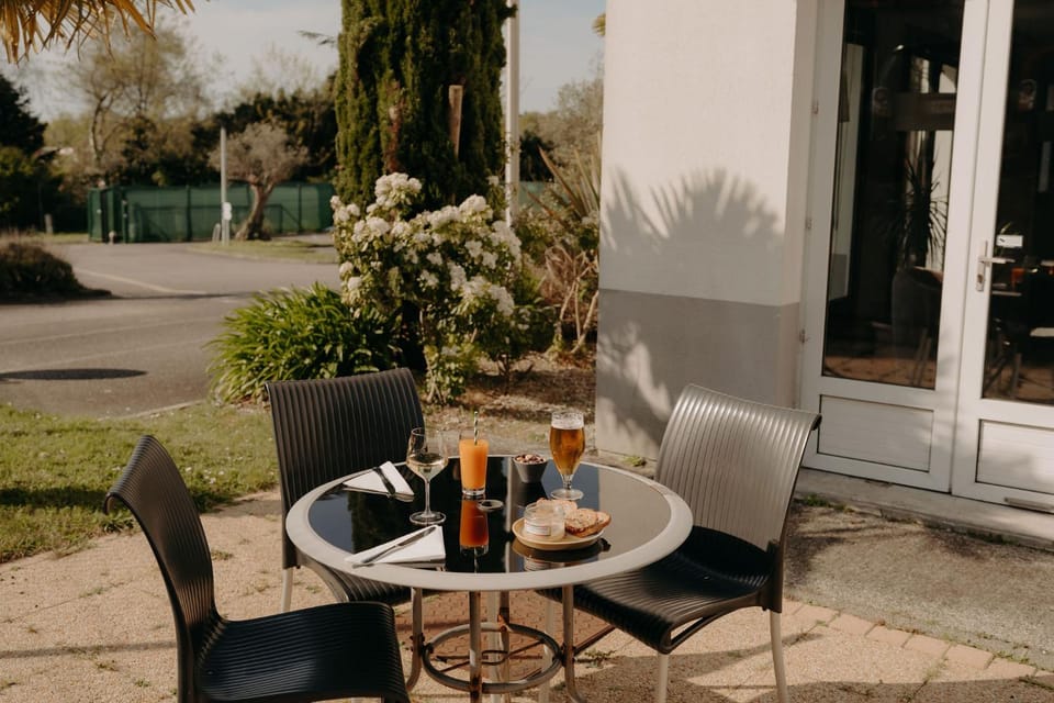 Patio, Balcony/Terrace, Lounge or bar, Drinks