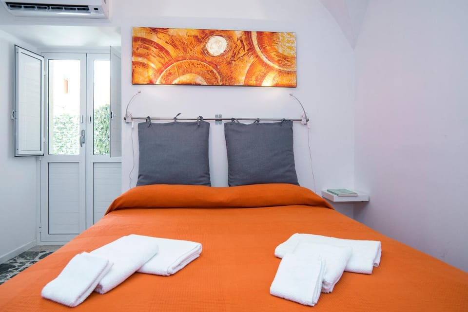 Bed, Decorative detail, Bedroom