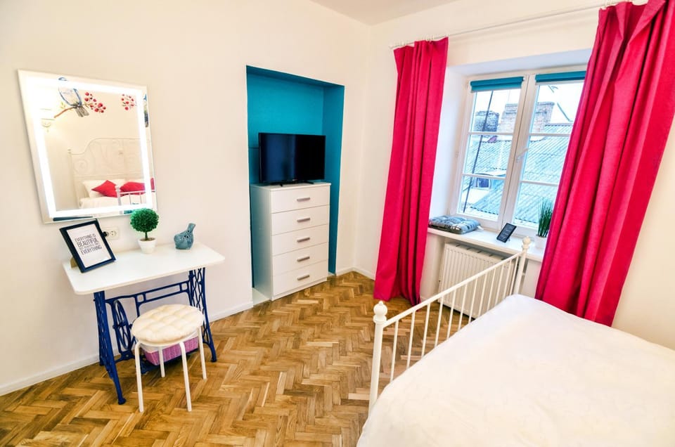 TV and multimedia, Bedroom