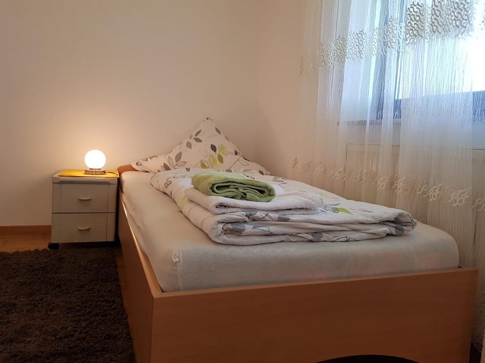 Photo of the whole room, bunk bed