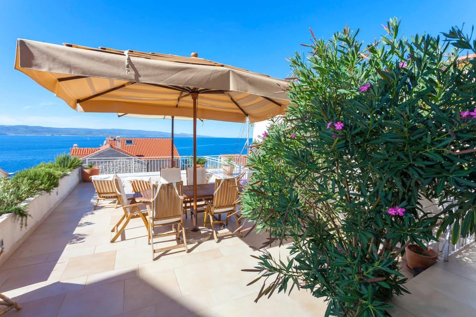 Guesthouse Mate Ledic Bed and Breakfast in Brela