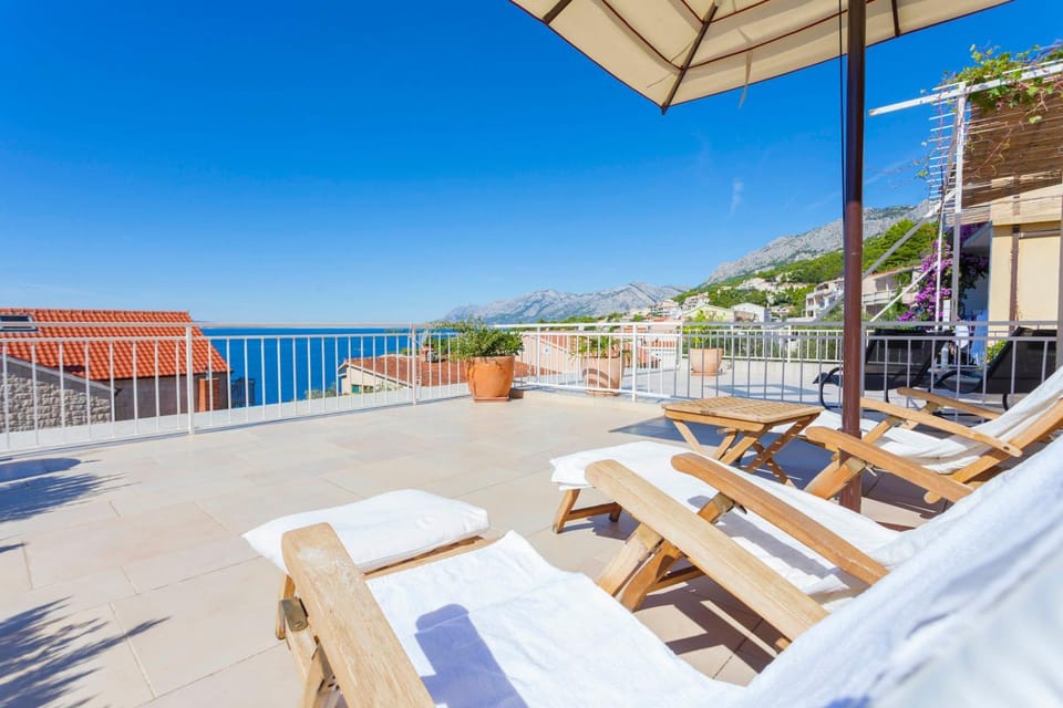 Guesthouse Mate Ledic Bed and Breakfast in Brela