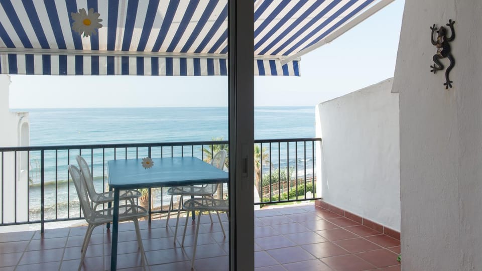 Balcony/Terrace, Dining area
