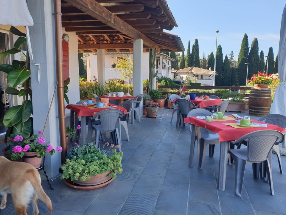 La Villa Bed and Breakfast in Tuscany