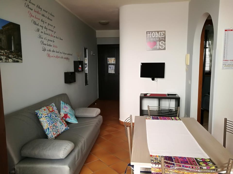 Marinella House in Marzamemi