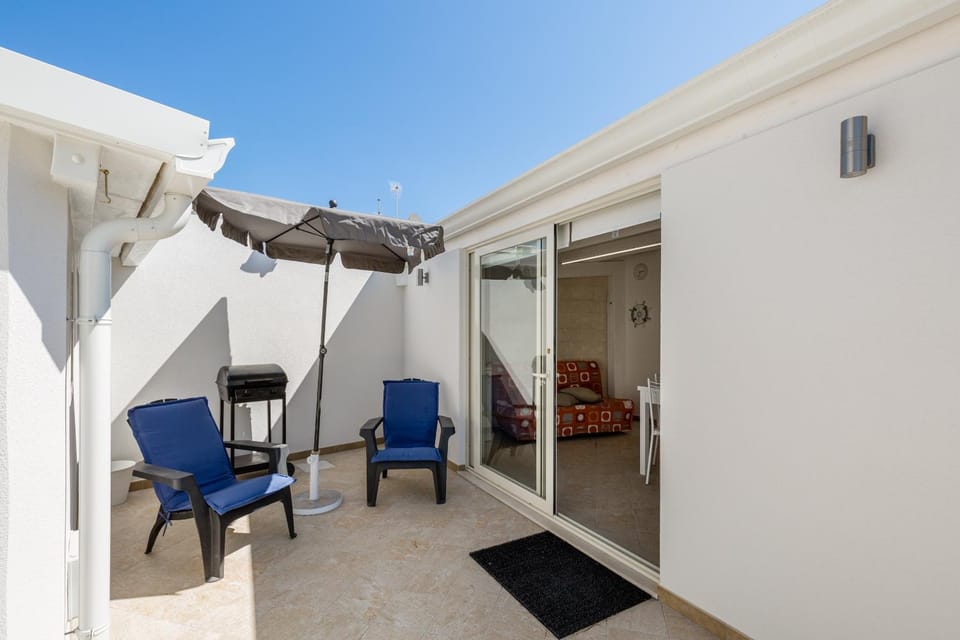 Patio, On site