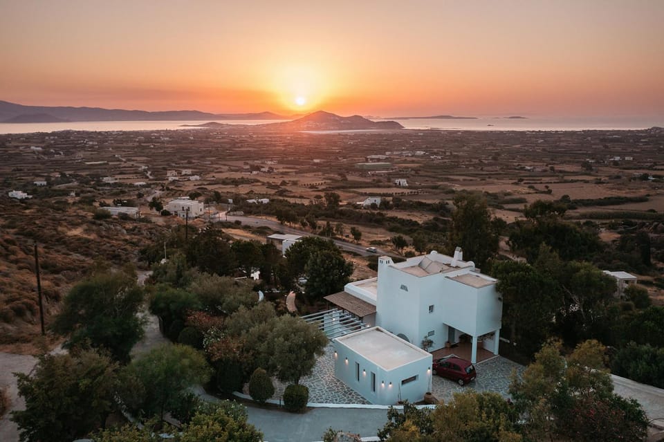 Villa Kairos Naxos Villa in Naxos, Naxos and Lesser Cyclades, Greece