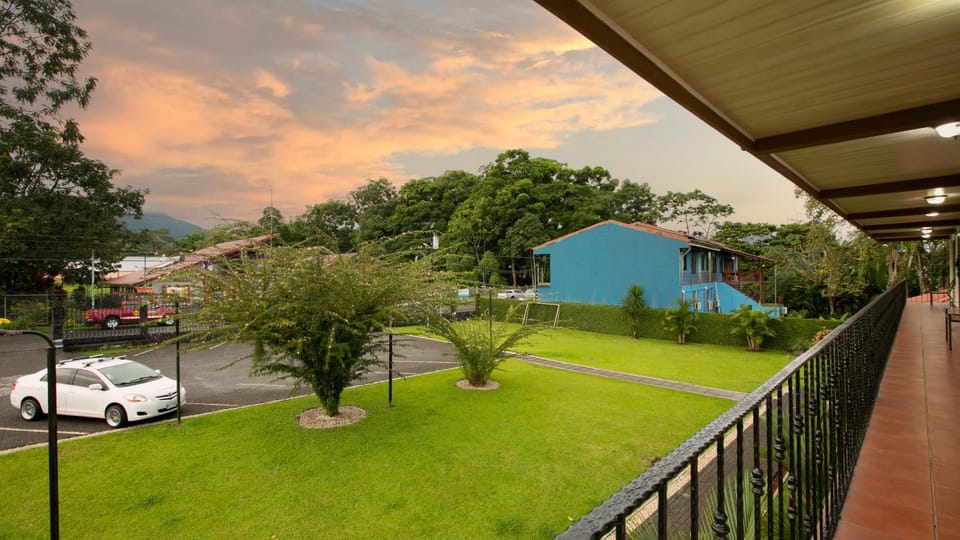 Garden, Garden view, Parking