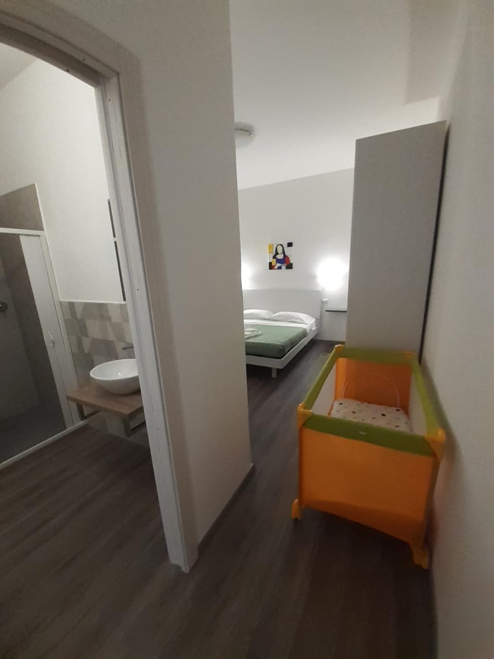Photo of the whole room