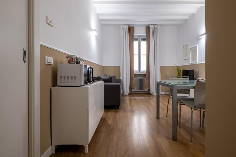 Leoncino Apartment Apartment in Verona