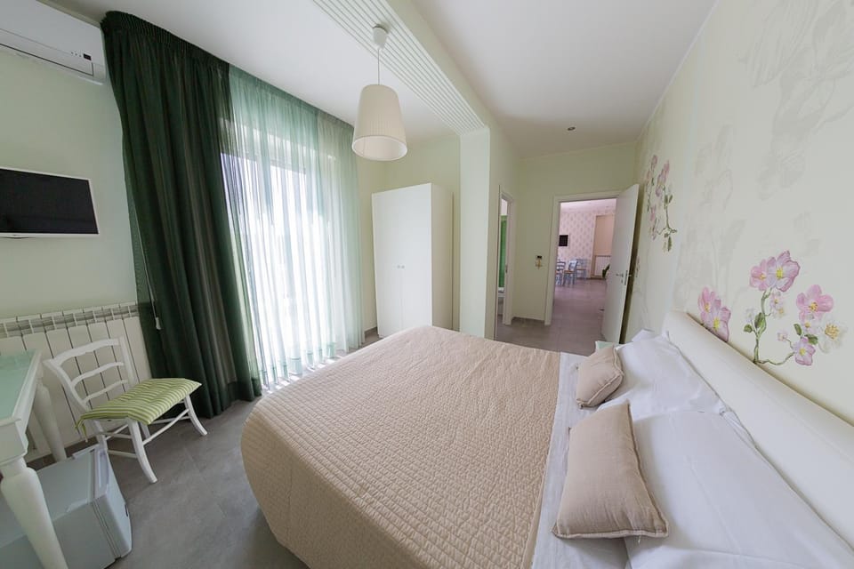 Bathroom, Balcony/Terrace, Bedroom
