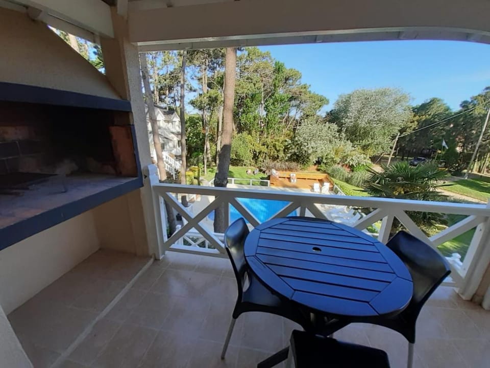 BBQ facilities, Balcony/Terrace