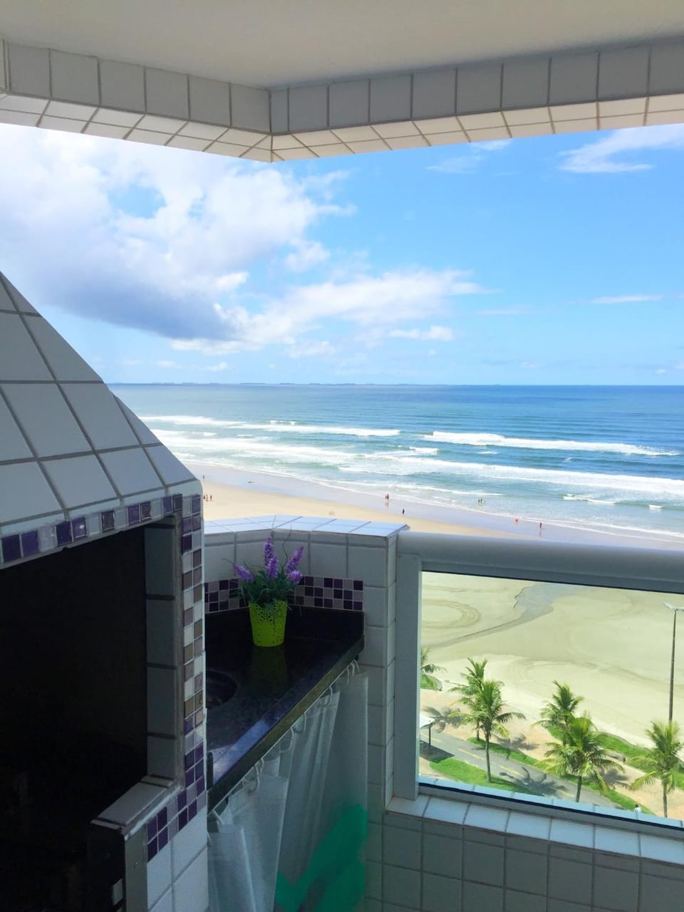 Property building, Pool view, Sea view