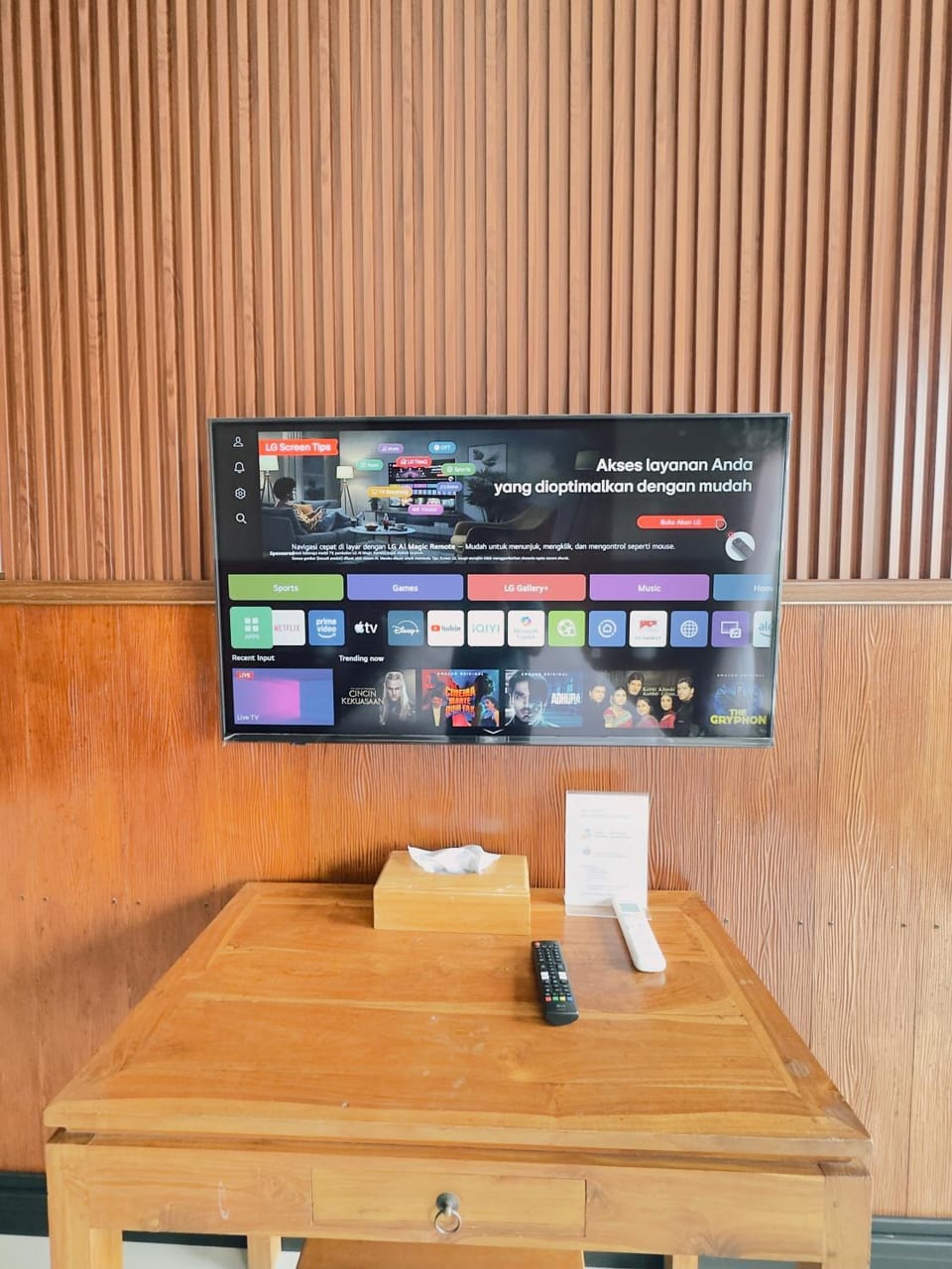 Bali Full Moon Guest House Bed and Breakfast in North Kuta