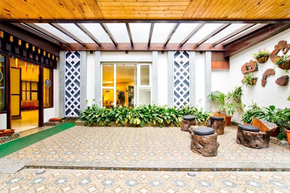 Property building, Day, Garden, View (from property/room), Seating area, Garden view