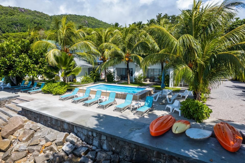 Property building, Swimming pool