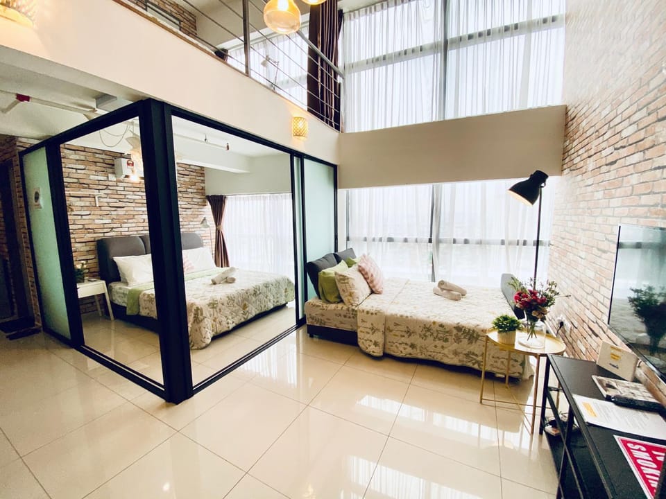 Chrisenbel Suites - Pinnacle PJ Apartment in Petaling Jaya